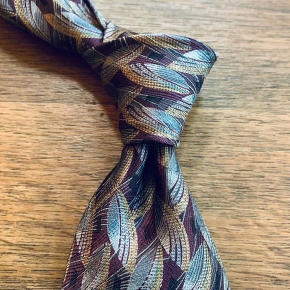 Robert Talbott “Seven Fold” Hand Made Silk Tie - Picture 2 of 8